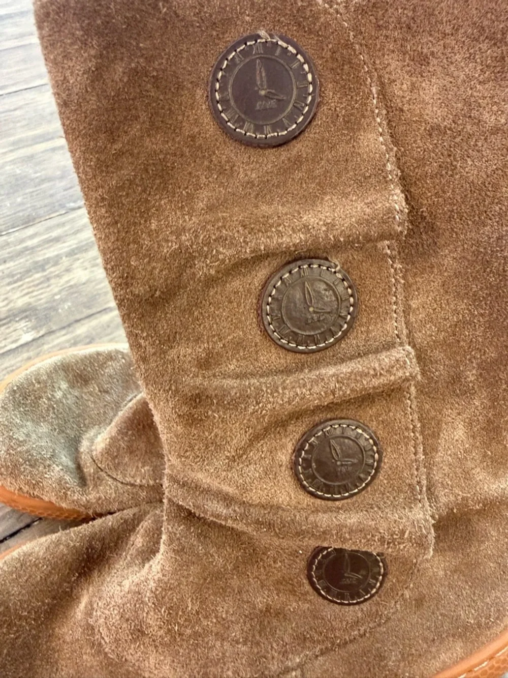 Livie & Luca Girls Brown‎ Suede Tall Boots Size 1 Side Zip Button Detail Leather
